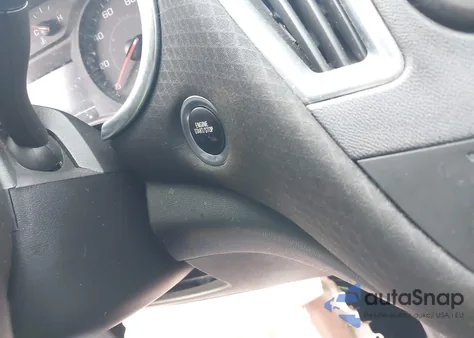 2019 Chevrolet Malibu Lt z USA, uszkodzony, nr VIN 1G1ZD5ST6KF193568